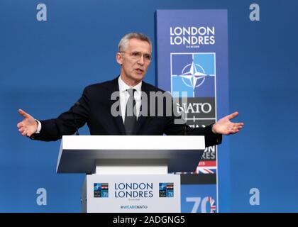 Watford, Royaume-Uni. 08Th Nov, 2019. Jens Stoltenberg, Secrétaire général de l'OTAN donne une conférence de presse à l'occasion du 70e anniversaire du Sommet de l'Otan au bosquet en Hertfordshire le Mercredi, Décembre 04, 2019. Photo par Hugo Philpott/UPI UPI : Crédit/Alamy Live News Banque D'Images