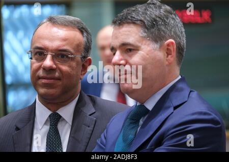 Bruxelles, Belgique. 4 décembre 2019. Le ministre grec des Finances Christos Staikouras assiste à une réunion des ministres des Finances de l'Eurogroupe. Credit : ALEXANDROS MICHAILIDIS/Alamy Live News Banque D'Images