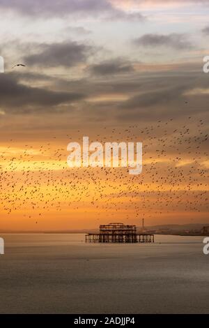 Coucher de soleil pastel à Brighton,UK Banque D'Images