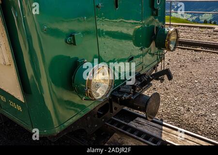 Chemin de fer en rack vers le Schynige Platte dans les Alpes suisses, Suisse Banque D'Images