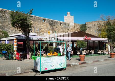 Les murs de la médina à Asilah, Tanger-Tetouan-région d'Al Hoceima, Maroc Banque D'Images
