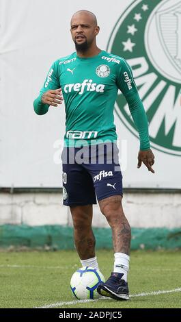 SÃO PAULO, SP - 04.12.2019 : TREINO DO PALMEIRAS - Felipe Melo, de se Palmeiras, au cours de la formation à l'Académie de football. (Photo : Cesar Greco/Fotoarena) Banque D'Images