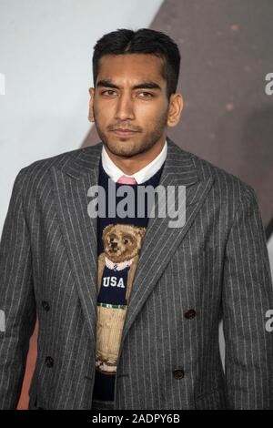 Londres, Royaume-Uni. 08Th Nov, 2019. Londres, ANGLETERRE - 04 DÉCEMBRE : Nabhaan Rizwan assiste à la première mondiale et Royal Performance de '1917' à l'Odeon Leicester Square Luxe le 4 décembre 2019 à Londres, en Angleterre. Crédit : Gary Mitchell, GMP Media/Alamy Live News Banque D'Images