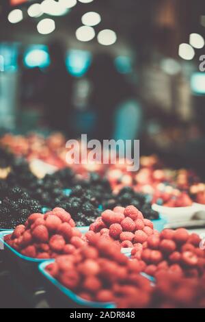 Marché du terroir, fruits et légumes de l'île Granville à Vancouver Canada Banque D'Images