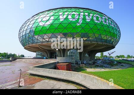 BELGRADE, SERBIE - 19 JUN 2019- Vue sur le monument Musée aéronautique Belgrade (ex-musée aéronautique) situé à côté de la ni de Belgrade Banque D'Images