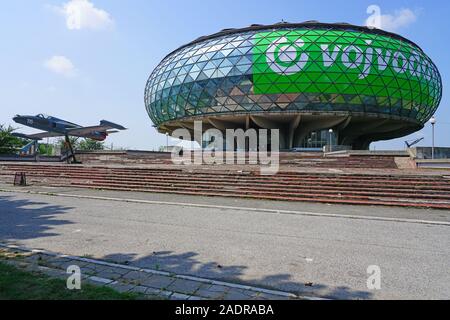 BELGRADE, SERBIE - 19 JUN 2019- Vue sur le monument Musée aéronautique Belgrade (ex-musée aéronautique) situé à côté de la ni de Belgrade Banque D'Images