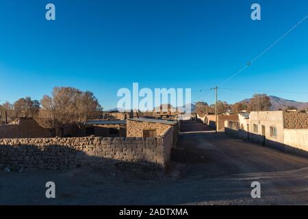 Village de San Juan del Rosario, le sud de l'Altiplano, Salar de Uyuni, Potosi, Bolivie Ministère sud-ouest, l'Amérique latine Banque D'Images