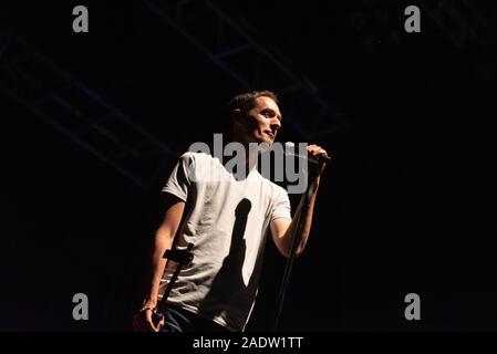 Grand Corps Malade qui fréquentent le "Festival sur le champ" à Valence le 17 juillet 2019 Banque D'Images