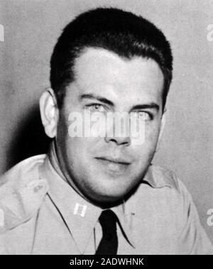 EDWARD J. RUPPELT (1923-1960) Officier de l'USAF dans le projet Blue Book-nous Étude des ovnis. Banque D'Images