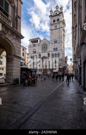 Cathédrale Catholique Romaine De Cattedrale Metropolitana Di San Lorenzo À Gênes, Italie, Europe Banque D'Images