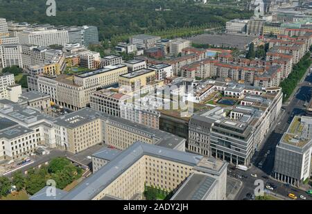 LP12, centre commercial de Berlin, Leipziger Straße, Mitte, Berlin, Deutschland Banque D'Images