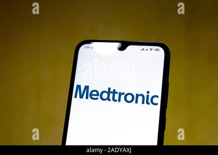 Le Brésil. 5 déc, 2019. Sur cette photo, l'illustration du logo est vu Medtronic affiche sur un smartphone. Credit : Rafael Henrique/SOPA Images/ZUMA/Alamy Fil Live News Banque D'Images
