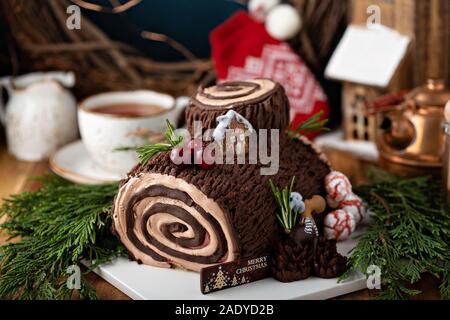 Bûche de Noël gâteau pour rouleau Banque D'Images