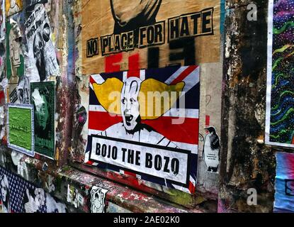 Brick Lane graffiti, pas d'endroit pour la haine, Bojo le Bozo, Londres est, Angleterre Banque D'Images