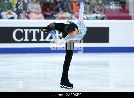 Turin, Italie. 5 déc, 2019. Yuzuru Hanyu du Japon au cours de la concurrence le programme court à la ISU Grand Prix of Figure Skating Final 2019 à Turin, Italie, 5 décembre 2019. Credit : Cheng Tingting/Xinhua/Alamy Live News Banque D'Images