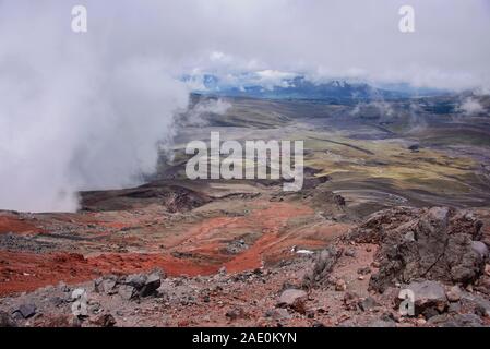 Avis de Jose Rivas refuge sur le volcan Cotopaxi, Parc National Cotopaxi, Equateur Banque D'Images