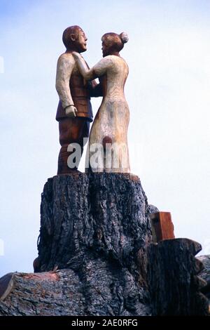 Le petit village de Legerwood a été mise sur le site en 2005, lorsque Eddie Freeman de Ross les arbres sculptés ici à la mémoire de soldats de la Première Guerre mondiale Banque D'Images