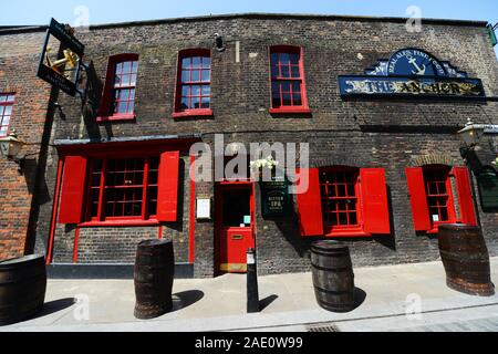 L'Anchor bankside bar sur la rue Park à Londres. Banque D'Images