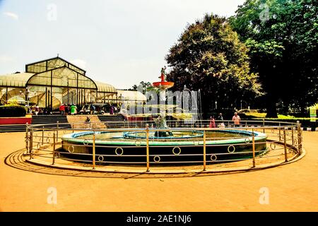 Glass House, jardin botanique Lalbagh, Bangalore, Bangalore, Karnataka, Inde, Asie Banque D'Images