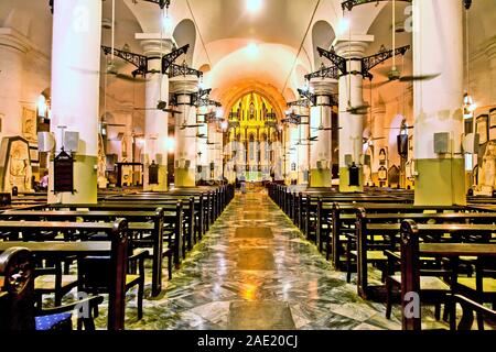 Intérieur de la cathédrale St Thomas, Mumbai, Maharashtra, Inde, Asie Banque D'Images