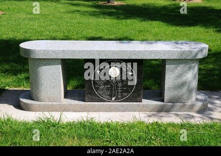 ALREWAS, UK - 21 MAI 2014 - Royal Air Force Bomber Command Memorial, le National Memorial Arboretum, Alrewas, Staffordshire, Royaume-Uni, le 21 mai, 2014 Banque D'Images