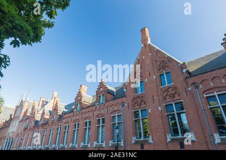 Bruges est la capitale et la plus grande ville de la province de Flandre occidentale dans la région flamande de Belgique, dans le nord-ouest du pays. Banque D'Images