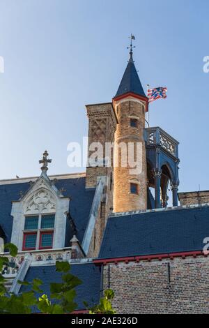 Ancienne, médiévale et de belles maisons dans la vieille ville de Bruges par temps ensoleillé dans le nord-ouest de la Belgique. Banque D'Images