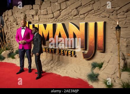 Londres, ANGLETERRE - 05 DÉCEMBRE : Dwayne Johnson et Kevin Hart assister à la première de 'Jumanji UK : Le prochain niveau" à l'Odeon Waterloo IMAX le 5 décembre Banque D'Images