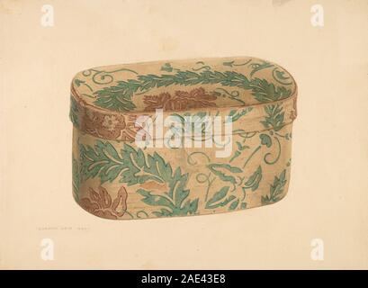 Une bandbox créée en 1940 par Dorothy Dwin. Le conteneur cylindrique dispose d'un couvercle amovible, d'une construction légère, d'une surface décorative, et reflète le rangement domestique du début du XXe siècle et la conception d'accessoires de mode. Banque D'Images