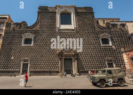 Chiesa del Gesù Nuovo, ou de la Trinità Maggiore, la Piazza del Gesù Nuovo Square, le centre-ville de Naples, Site du patrimoine mondial de l'UE, l'Italie, Campanie Banque D'Images