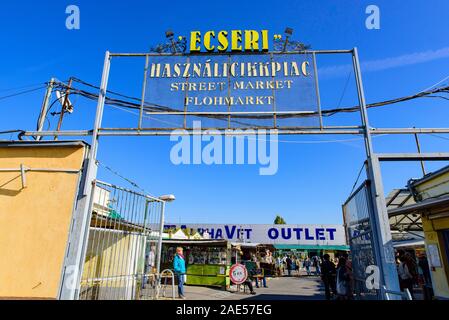 Marché aux puces Ecseri, le plus grand marché d'antiquités à Budapest, Hongrie Banque D'Images