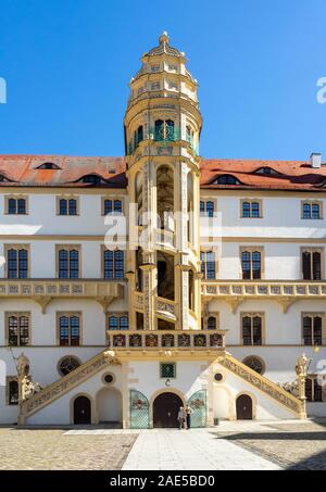 Grosse Wendelstein Escalier Impossible Dans La Cour Du Château Hartenfels Altstadt Torgau Saxe Allemagne. Banque D'Images