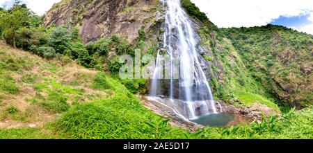 Cascade de l'Atc Tinh dans Lai Chau, Province de Son La, Vietnam Banque D'Images