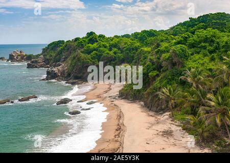 Paysage paysage dans le Parc National Tayrona près de Santa Marta en Colombie. Banque D'Images