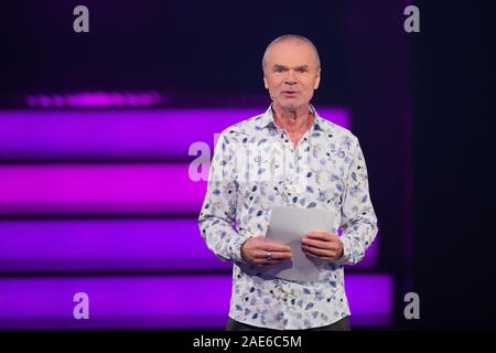 Bochum, Allemagne. Le 05 mai 2019. Laudator dans la Jahrhunderthalle, Jürgen Domian lors de la présentation de la 1D en direct. Crédit : Rolf Vennenbernd/dpa/Alamy Live News Banque D'Images