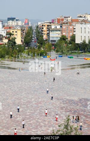 Tirana, Albanie, le 8 juillet 2019 : la place Skanderbeg, dans le centre-ville de Tirana Banque D'Images