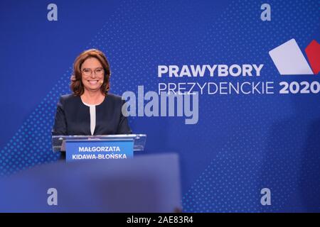 Varsovie, Mazowieckie, Pologne. 7 Décembre, 2019. Le 7 décembre 2019, Varsovie, Pologne : Malgorzata Kidawa-Blonska et Jacek Jaskowiak - les deux s'efforcent de devenir candidats de la plate-forme civique dans l'élection présidentielle de mai. Ils étaient censés présenter leurs objectifs présidentiels, les personnalités et le style de campagne. Le débat a été également de confronter les candidats à ce qu'ils feront face au cours de la campagne présidentielle. Les débats seront l'un des éléments clés de la campagne.Dans l'Kidawa-Blonska Malgorzata photo Credit : Grzegorz Banaszak/ZUMA/Alamy Fil Live News Banque D'Images