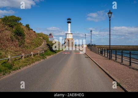 Maryport, Cumbria, Angleterre, Royaume-Uni - Mai 04, 2019 : l'ancien phare Maryport, vu de façon Salmoor Banque D'Images