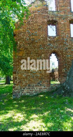 Ruine de l'ancien mur de briques grange laine près de Bad Doberan minster Banque D'Images