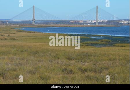 L'estuaire de la rivière Guadiana à la frontière entre le Portugal et l'Espagne Banque D'Images