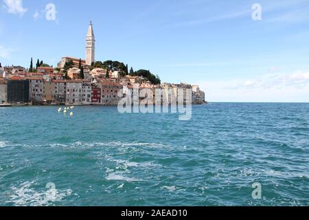 Le village de pêche Rovinj en Croatie Banque D'Images