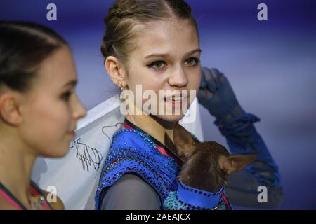 Turin, Italie. 07Th Dec, 2019. Femmes seniors patinage libre Awards : Alexandra TRUSOVA de Russie, troisième lieu, à la finale du Junior & Senior Grand Prix of Figure Skating Final 2019-2020 au Palavela, le 06 décembre 2019 à Turin, Italie. Credit : Raniero Corbelletti/AFLO/Alamy Live News Crédit : AFLO Co.,Ltd/Alamy Live News Banque D'Images