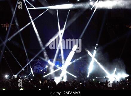Chicago, USA. 07Th Dec, 2019. CHICAGO, ILLINOIS - 7 décembre : Marshmello effectuée pendant le 2019 B96 Jingle bash à l'Allstate Arena le 7 décembre 2019 à Chicago, Illinois. Photo : David S Davis/imageSPACE/MediaPunch MediaPunch Crédit : Inc/Alamy Live News Banque D'Images