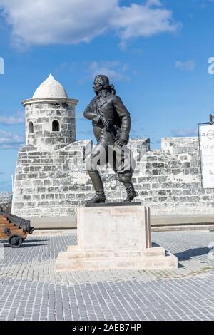 Statue de Francisco de Miranda, par l'ancien château colonial de San Salvador de la Punta, La Havane, Cuba. Banque D'Images