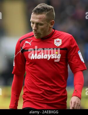 2 février 2013 - Championnat de Football nPower - Cardiff City Vs. La ville de Bristol - Craig Bellamy de Cardiff City cracher - Photo : Paul Roberts /Oneuptop/Alamy. Banque D'Images