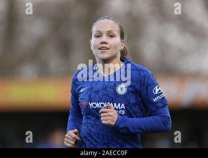 Kingston, au Royaume-Uni. 17 novembre, 2019. Guro Reiten de Chelsea chers au cours de la Barclays FA Women's Super League match entre Chelsea et Manchester City au Cherry Red Records Stadium, Kingston le dimanche 8 décembre 2019. (Crédit : Jacques Feeney | MI News) photographie peut uniquement être utilisé pour les journaux et/ou magazines fins éditoriales, licence requise pour l'usage commercial Crédit : MI News & Sport /Alamy Live News Banque D'Images