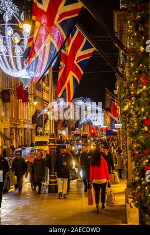 Boutiques de luxe de New Bond Street, à Londres, la saison de Noël Banque D'Images