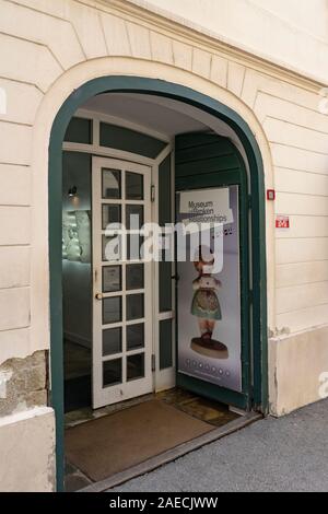 L'entrée au Musée des relations rompues Banque D'Images