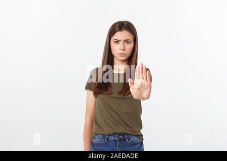 Portrait of young woman making stop en face de la caméra. Banque D'Images