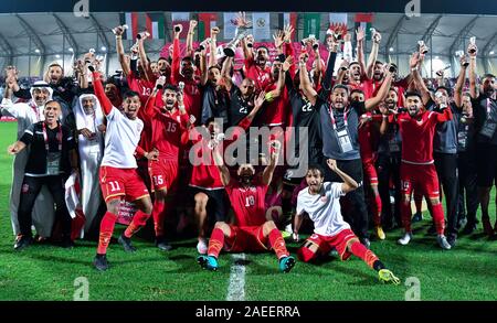 Doha, Qatar. 8e déc, 2019. Les joueurs de Bahreïn célébrer après avoir remporté la 24e Coupe du Golfe Persique 2019 match final entre Bahreïn et l'Arabie saoudite à Doha, Qatar, le 8 décembre 2019. Credit : Nikku/Xinhua/Alamy Live News Banque D'Images